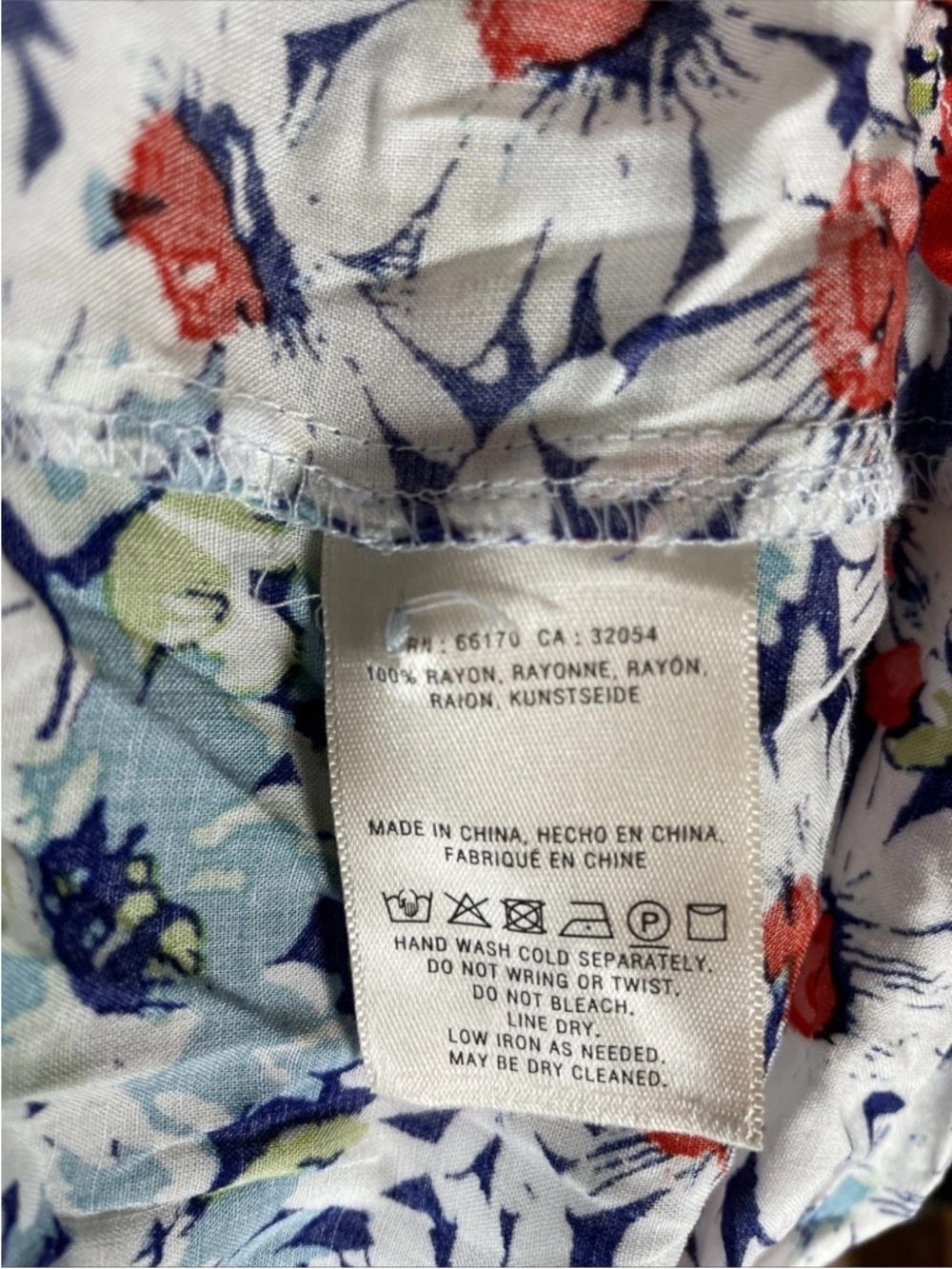 Anthropologie 6 of 52 Conversations Floral Button Up Sleeveless Top Size Small - Picture 6 of 6